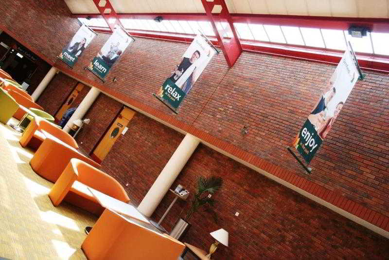 Yarnfield Park Training And Conference Centre Hotel Stone  Eksteriør billede